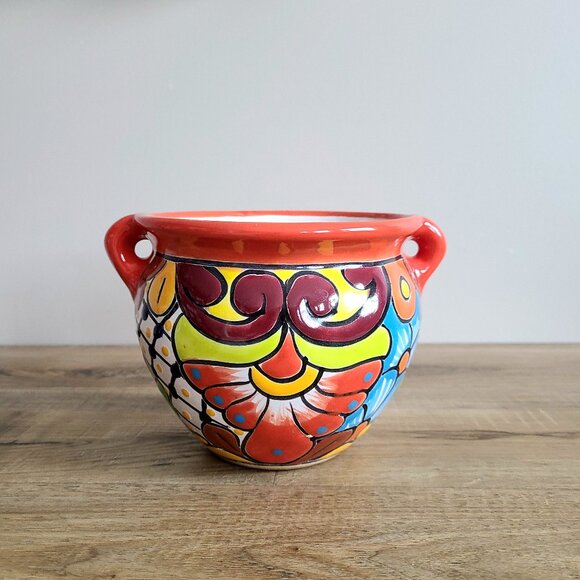 Talavera Mexican pottery hand painted ceramic vibrant colors planter. - Picture 1 of 7